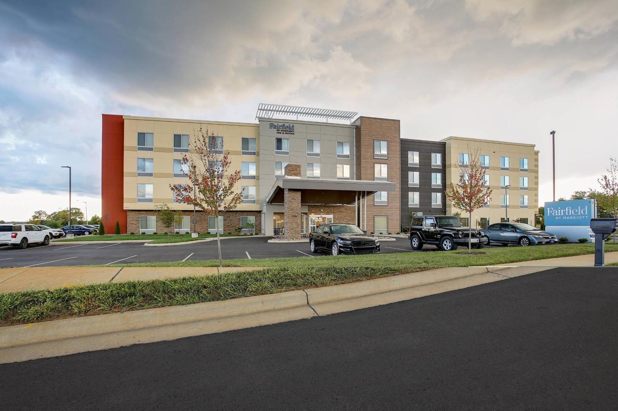 Fairfield Inn & Suites Бардстаун Екстериор снимка